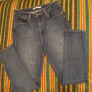 Levi’s 721 high rise skinny jeans